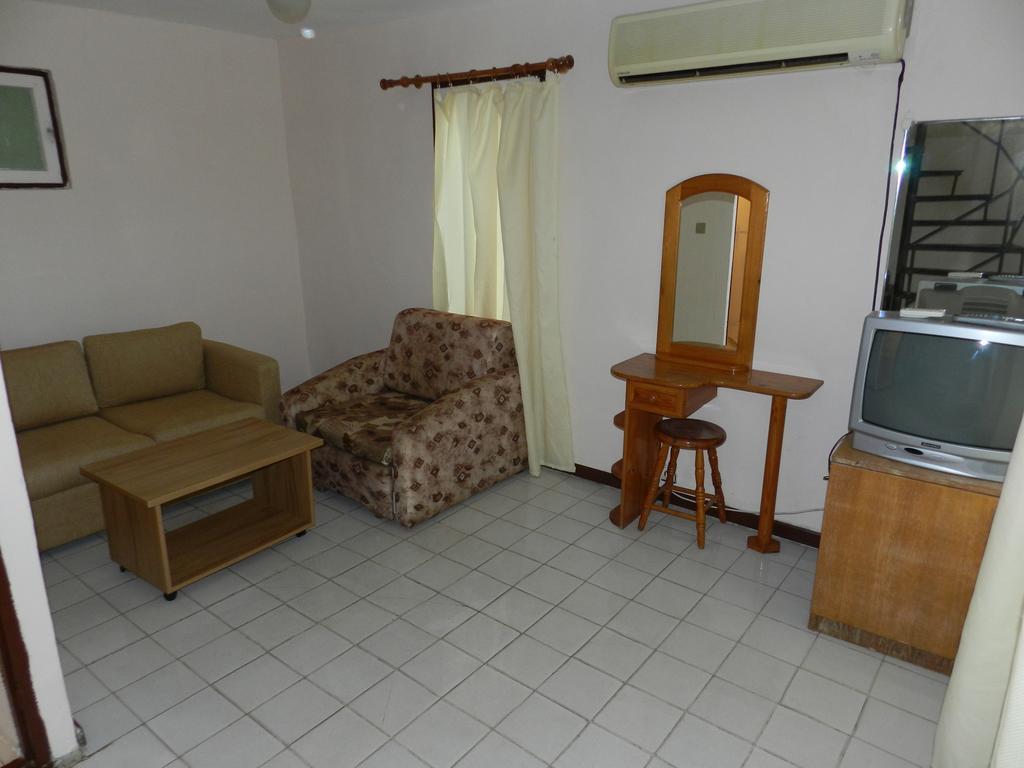 Letovishte Romantika Hotel Kamchia  Buitenkant foto